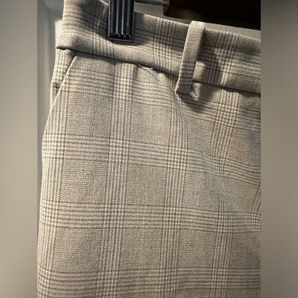 Uniqlo Spring plaid pants - Picture 2 of 3